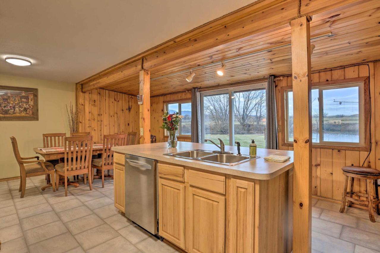 Rustic Spearfish Cabin On 12-Acre Trout Farm Exterior photo